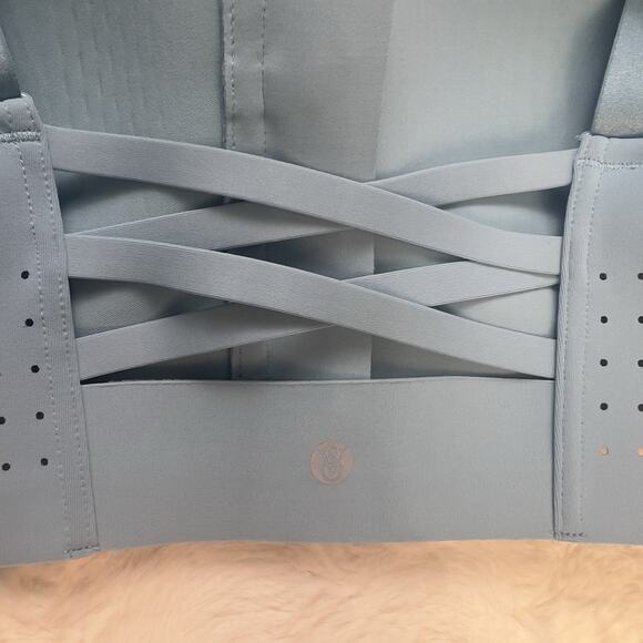 Victoria’s Secret Aqua-Teal Featherweight Max Sports Bra Zip Strappy Back 38C - Picture 4 of 8